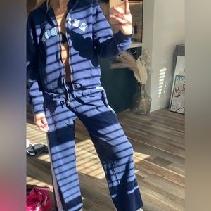 Vintage Reebok sweat suit